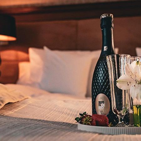 Hotel & Medi-Spa Bialy Kamien Сверадув-Здруй Экстерьер фото