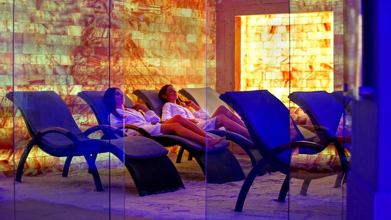 Hotel & Medi-Spa Bialy Kamien Сверадув-Здруй Экстерьер фото